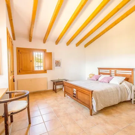 Holiday home Casa Gino By Rosas Cantares